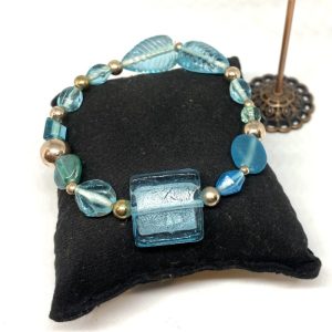 bracelet-carre-en-transparence