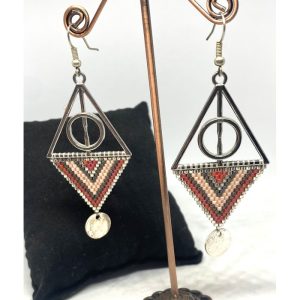 boucles-d-oreilles-triangle-tisse-6