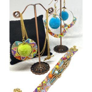 parure-3-pieces-bracelet-collier-sautoir-et-bo-3